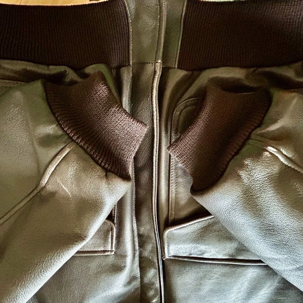 L.L. Bean Men’s Rich Chocolate Brown Leather Bomber Jacket Size L - Picture 6 of 10